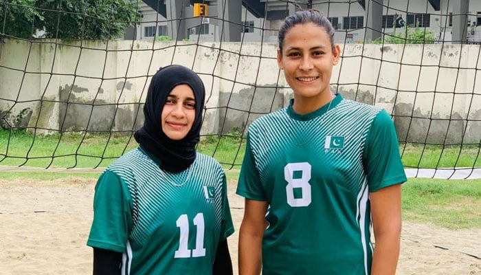 Pakistan women’s volleyball teams members. — author