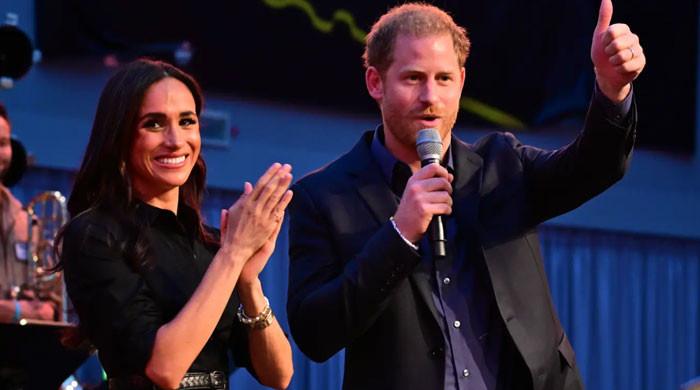 Prince Harry super excited as Meghan Markle joins him at Invictus Games