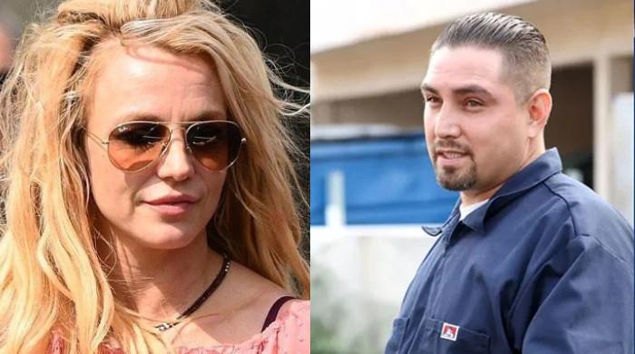 Britney Spears' friends concerned about her new lover after Sam Asghari ...