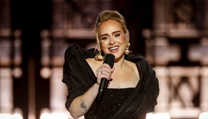 Adele ditches selfies with fans during Vegas shows amid COVID fears