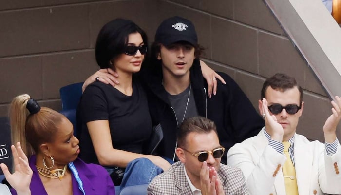 Kylie Jenner Spottted Out in LA After Welcoming Baby - Kylie