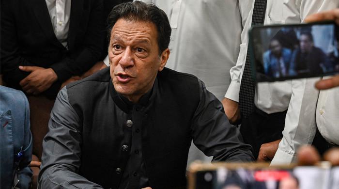 اسلام آباد ہائی کورٹ کے چیف جسٹس سائفر کیس میں عمران خان کی درخواست ضمانت کی سماعت پیر کو کریں گے۔