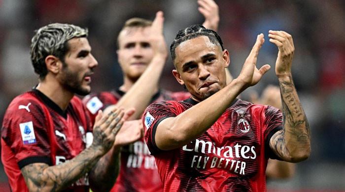 Milan claim top spot in Serie A after Lazio triumph