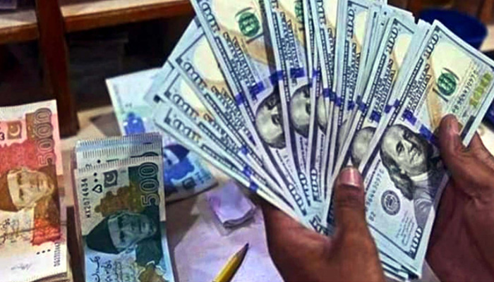 Currency dealers fear the alarming increase will fan panic in the market for dollars, in Karachi on Thursday, January 26, 2023. — PPI