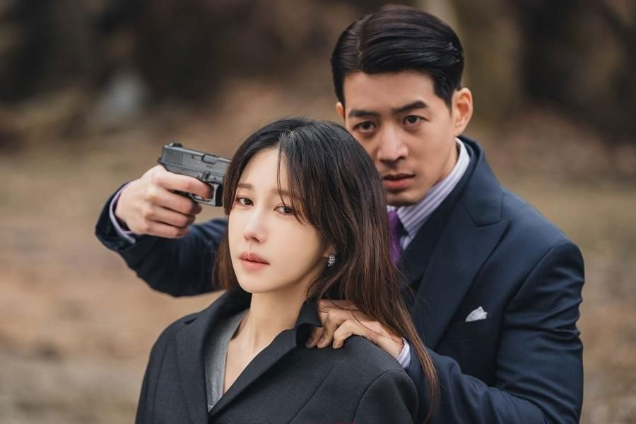 Netflixs list of Top 3 Korean thriller dramas to watch