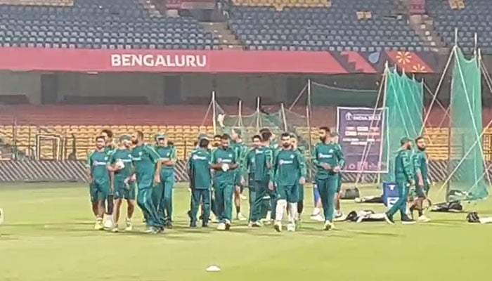 Pakistan cricket team training at the M Chinnaswamy Stadium in Bengaluru on October 17, 2023. — Reporter