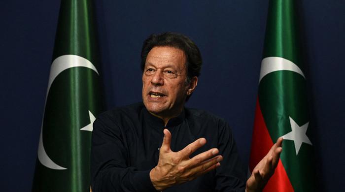 عمران خان کو الیکشن کمیشن کے سیکیورٹی رسک میں پیش کرنا، وزارت داخلہ نے الیکشن باڈی کو بتایا