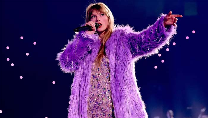 The 10 Best Taylor Swift Looks from The Eras Tour