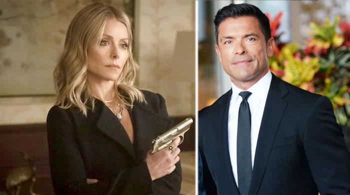 Kelly Ripa brands ‘Riverdale’s' ‘Mark Consuelos’ a lying gaslighter