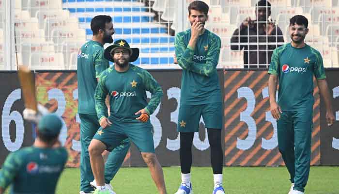 Pakistani players attend a practice session at the Eden Gardens in Kolkata on October 30, 2023, on the eve of their 2023 ICC Men´s Cricket World Cup one-day international (ODI) match against Bangladesh. —AFP