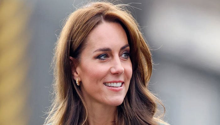 Kate Middleton trusted by people because she keeps her head down