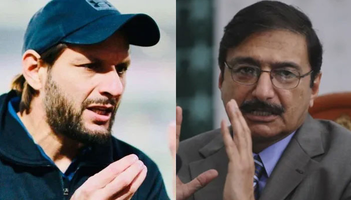 Former Pakistan captain Shahid Afridi (left) and PCB Management Committee Chairman Zaka Ashraf. — Instagram/@safridiofficial/AFP/File