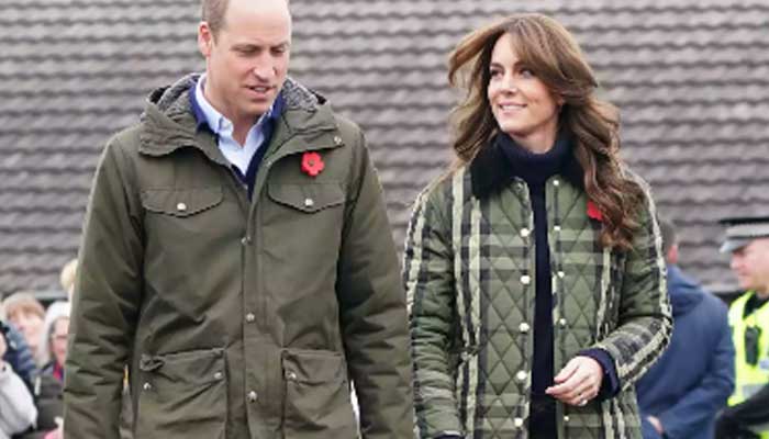 Kate Middleton seen with Prince William for the first time in three weeks