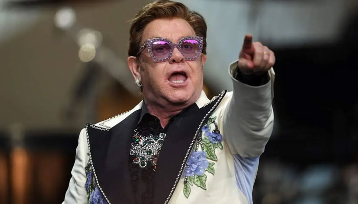 Elton John surprises fans with shocker announcement