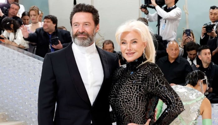 Hugh Jackman offers Deborra Lee millions in exchange for staying quiet