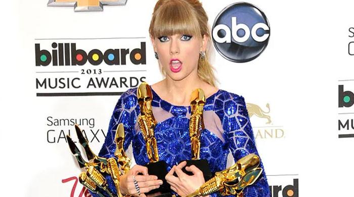 Taylor Swift Sweeps 2023 Billboard Music Awards