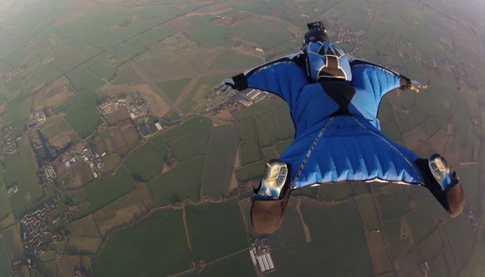 A file photo of a skydiver.—Reuters/file