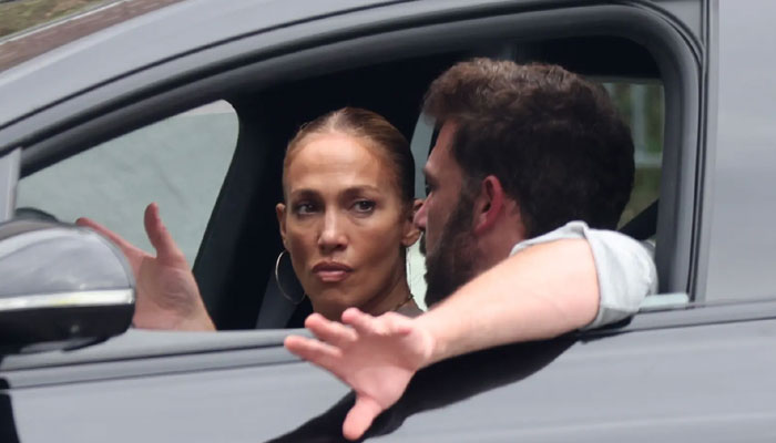Ben Affleck resents to be driver of Jennifer Lopez