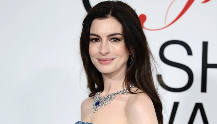 Photo Anne Hathaway claims she is ‘indispensable in the industry