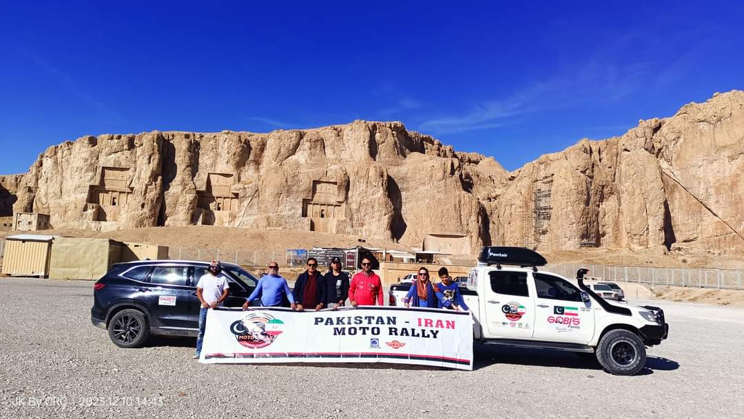 20-member Pakistani jeep rally reaches Tehran