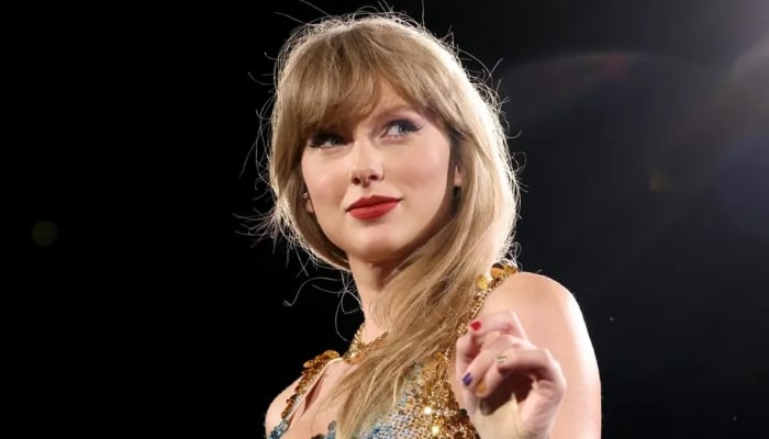 Photo Taylor Swift comes out as beacon of hope for a popular felon