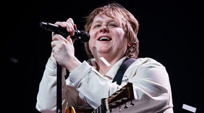 Lewis Capaldi Kicks Off 2024 With Five New Tracks   L 525328 043554 Updates 