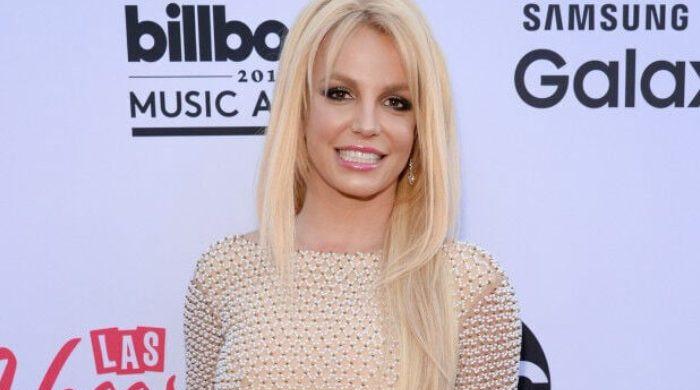 Britney Spears' music execs try 'to convince' her for new album