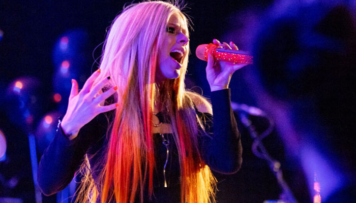 Avril Lavigne is going on tour to celebrate her greatest hits with Simple Plan, All Time Low and more bands