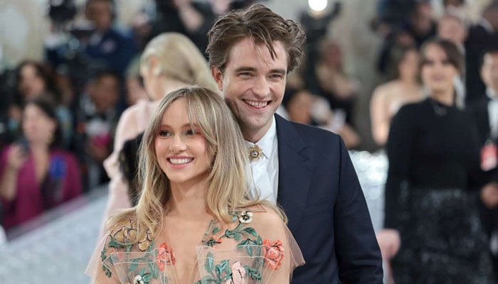 Robert Pattinson, Suki Waterhouse unable to choose their baby’s name