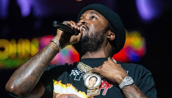 Meek Mill becomes angry on social media comments