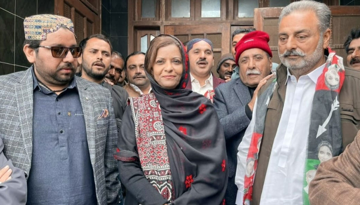 PPP leader Nafia Shah along with party workers in this undated image. — Facebook/Nafisa Shah Official