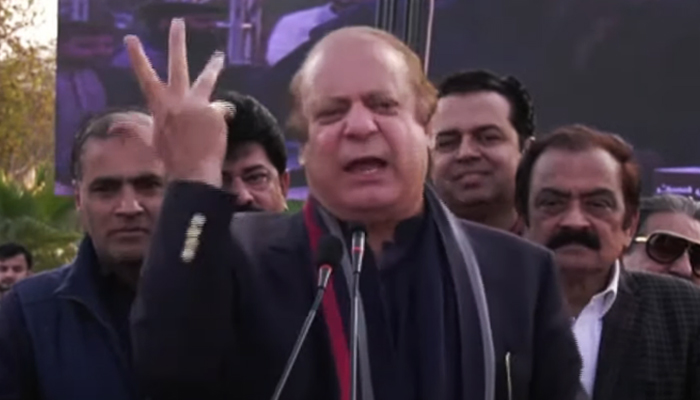 PML-N supremo Nawaz Sharif addresses the rally in Faisalabad, on February 2, 2024, in this still taken from a video. — Geo News