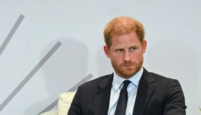 Prince Harry thinks talking with Prince William is threat to personal privacy?