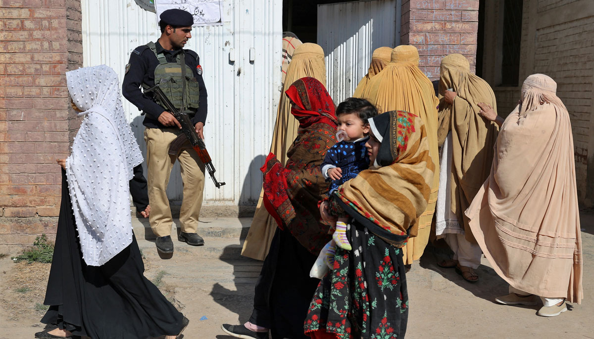 In Pictures Voting Underway Across Pakistan As People Flock To Polling