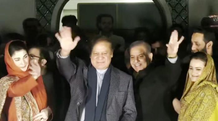 وزیر اعظم پرامید نواز شریف 'انتخابی فتح' کے بعد متحدہ حکومت کے خواہاں ہیں