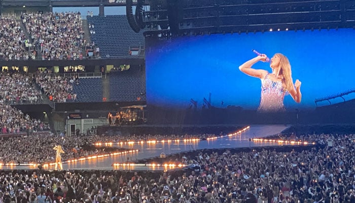 Swifties suffer from one blunder at Taylor Swifts concert