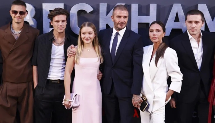 Photo: David, Victoria Beckham all hearts for their ‘kindest’ kid