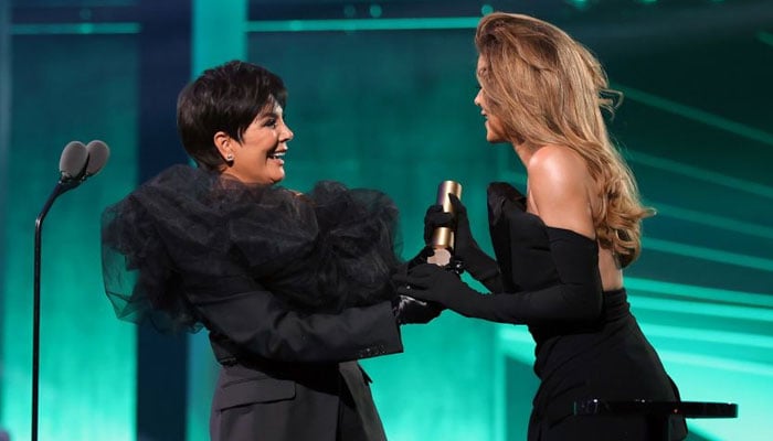 Khloé Kardashian on 2024 Peoples Choice Awards win: ‘Unworthy