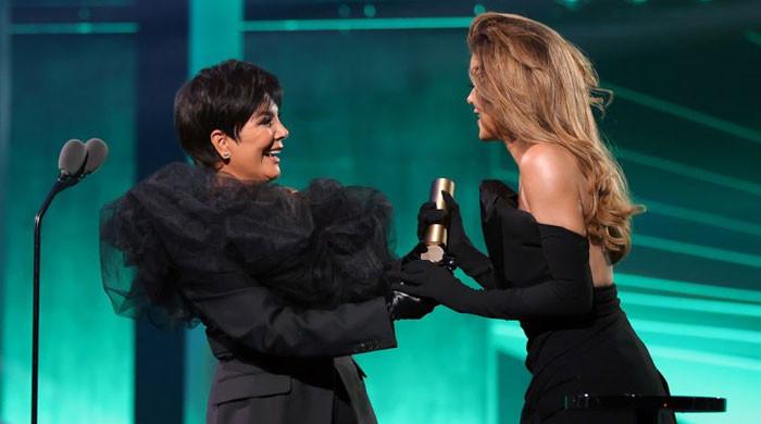 Khloé Kardashian on 2024 People's Choice Awards win: ‘Unworthy'