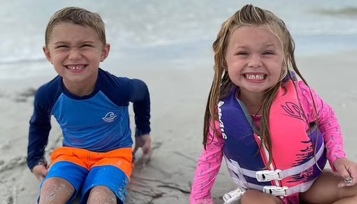 Siblings Maddox Mattingly and Sloan on a vacation in Florida. — X/@RachelBlackWol