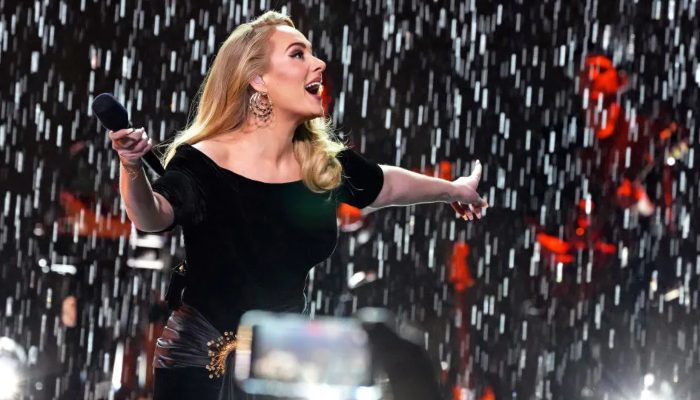 Adele takes major decision amid health scare at Las Vegas residency