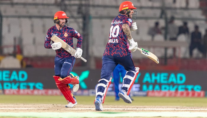 Islamabad United batters Colin Munro (left), and Alex Hales in action during match against Karachi Kings at Pakistan Super League (PSL) 9 on February 28, 2024. — PCB