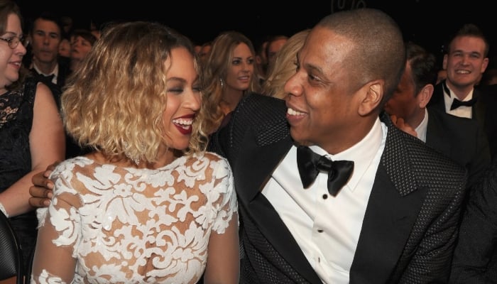 Photo:Beyonce staying in marriage with Jay-Z formoney?