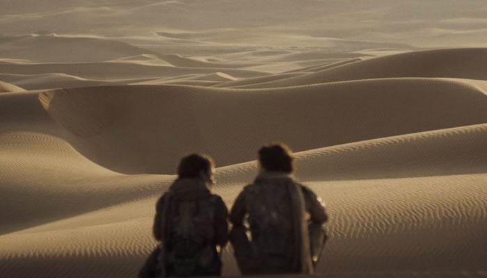Dune 2 stars sleep in desert amid shoot?