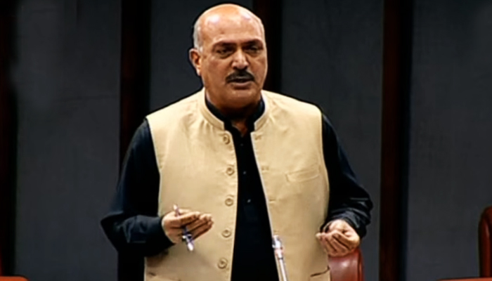 PPP Senator Bahramand Khan Tangi speaks during Senate session on March 4 in this still taken from a video — Geo News