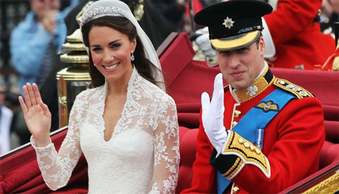 Prince William issued stark warning over Kate Middleton latest photo controversy