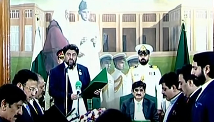 9-member Sindh cabinet takes oath of office in this still taken from a video on March 12, 2024. — YouTube/GeoNews