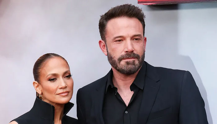 Jennifer Lopez, Ben Affleck seeking couple's therapy to save marriage