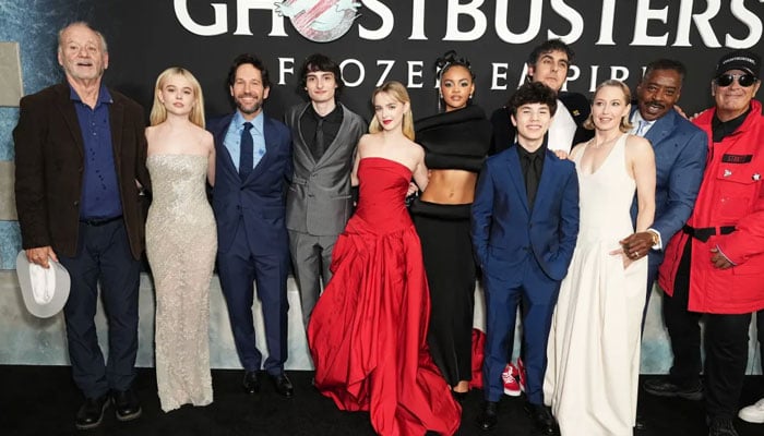 Paul Rudd joined by Ghostbusters Bill Murray, Dan Aykroyd at new movie­s premiere