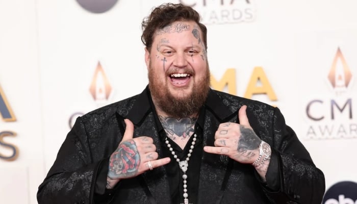 Photo: Jelly Roll reveals an early life regret: I hate them all